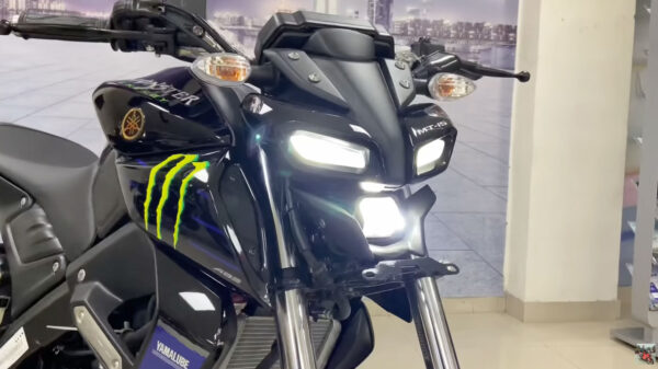 Yamaha MT-15 